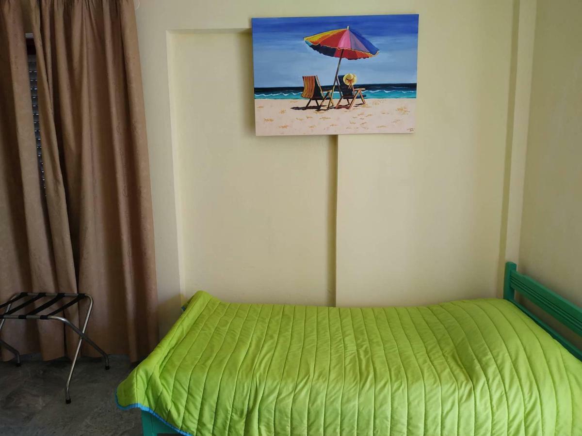 פלומרי Irini Studios מראה חיצוני תמונה